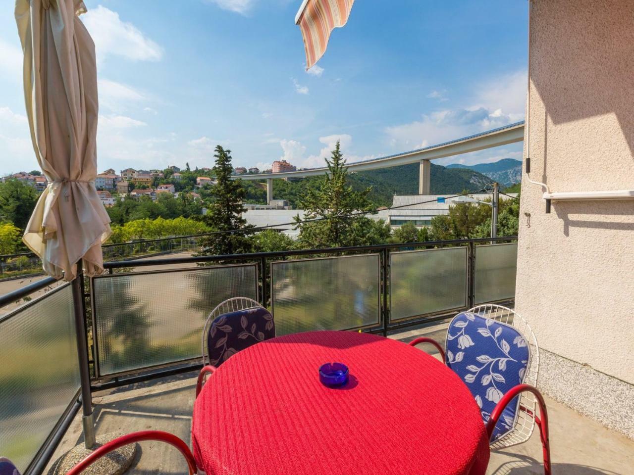 Apartment Regan Цриквеница Экстерьер фото